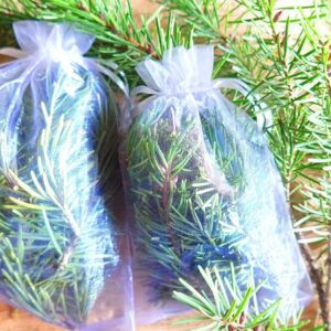Douglas Fir Leaves Sachet Bags (pack of 5)